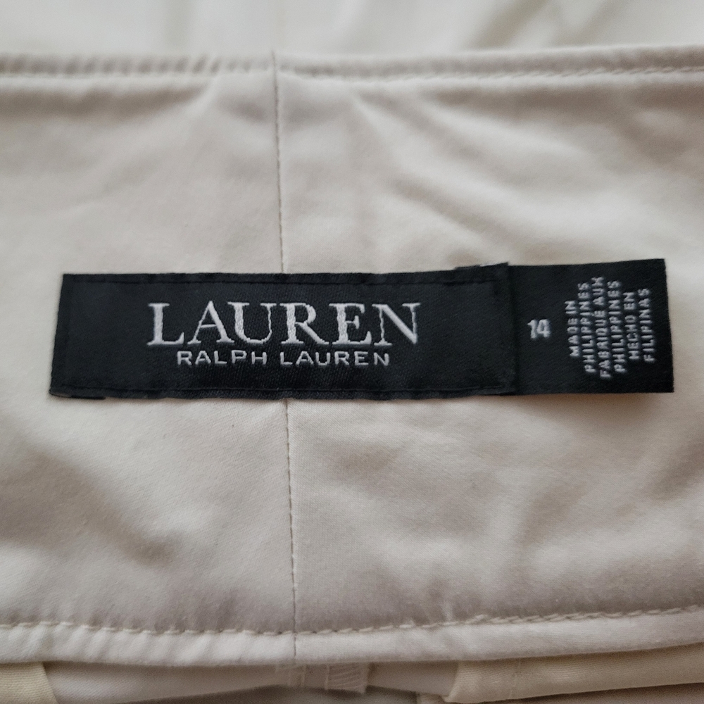 LRL Ralph Lauren Womens 14 Pleated Shorts Cream Coastal Beachy Preppy Resortwear - Picture 4 of 5